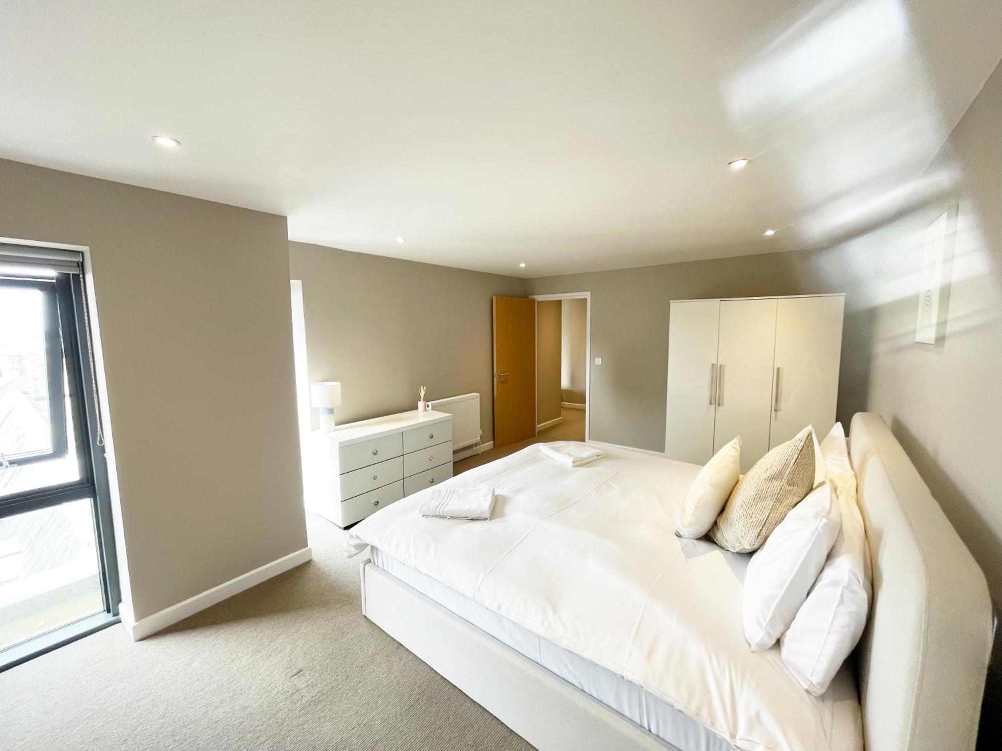Appartamento Westcliff Penthouse With Sea Views And Balcony Bournemouth Esterno foto